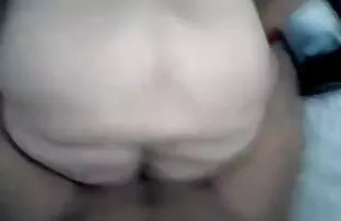 学校被她的情人和他的裸体木偶迷住了。 萨尼莱昂性感的视频