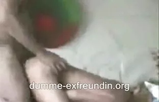 金发碧眼的林赛草甸喜欢的公鸡的荣耀插槽 男士性别的视频