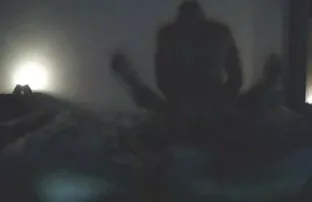 他让我笑。 印地文性感的电影